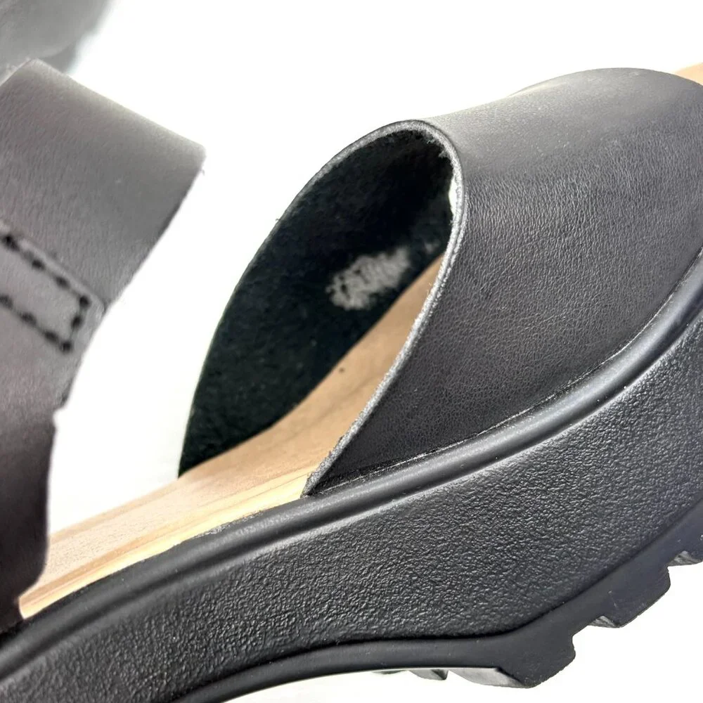 KOI FOOTWEAR Chunky Platform Lug Sole Heel Ankle Strap Sandals Womens 36 5.5 6